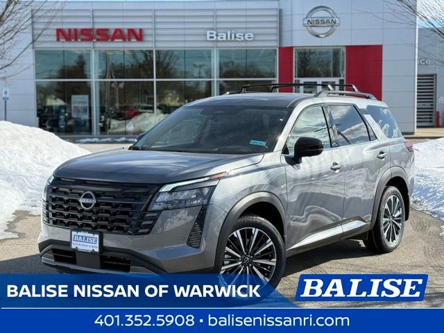 New 2026 Nissan Pathfinder Platinum w/ Cargo Package