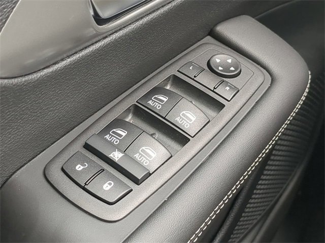 New 2026 Chrysler Voyager LX image 28