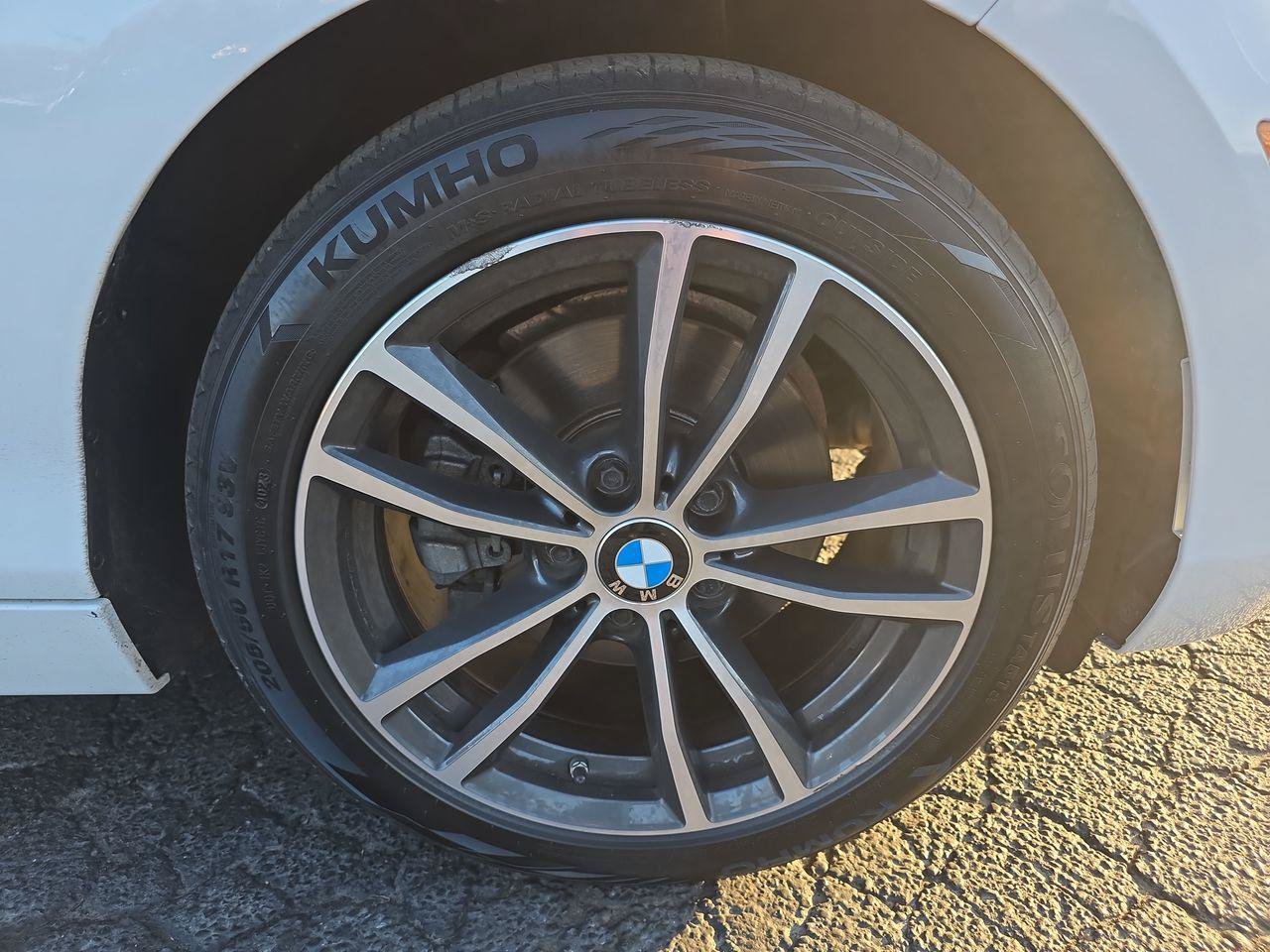 Used 2019 BMW 230i Coupe w/ Premium Package RWD image 16