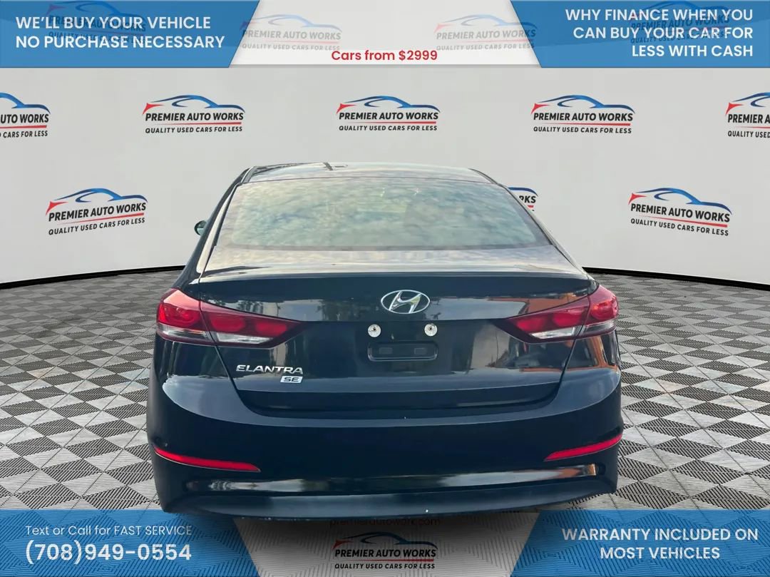 Used 2018 Hyundai Elantra SE FWD image 5
