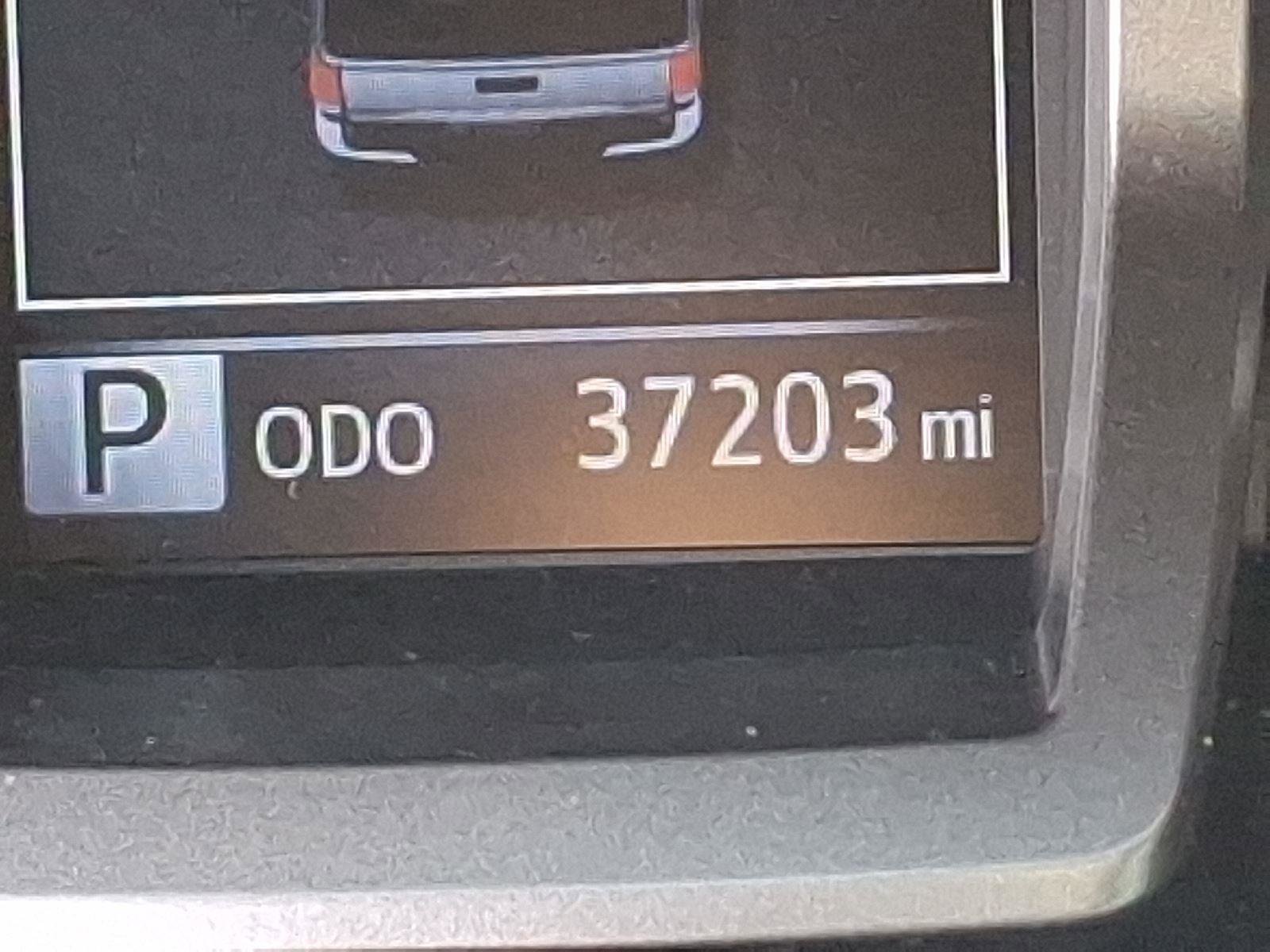 Used 2018 Toyota Tacoma Limited image 21