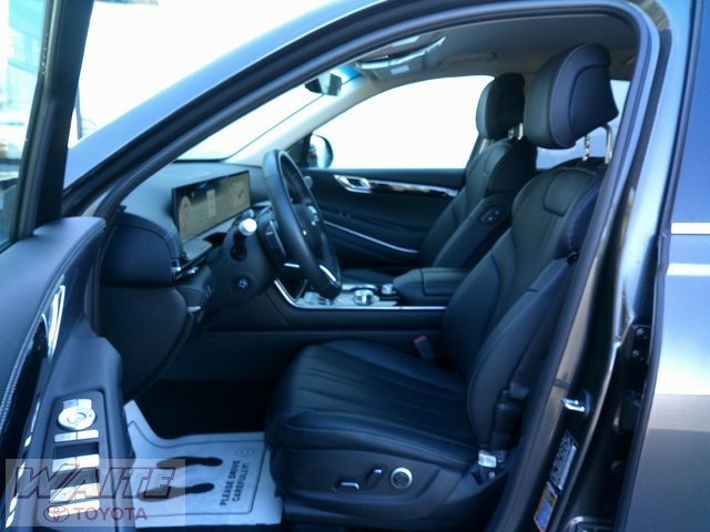 Used 2025 Genesis GV80 2.5T Standard image 22