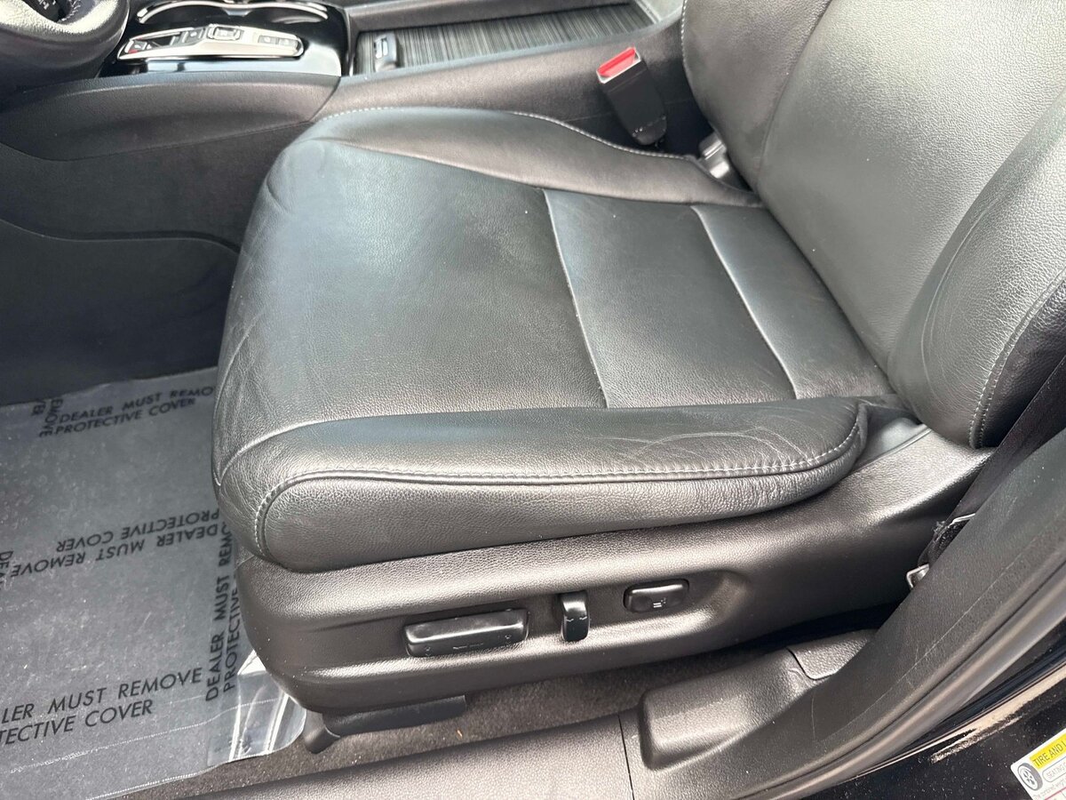 Used 2021 Honda Pilot Touring image 22