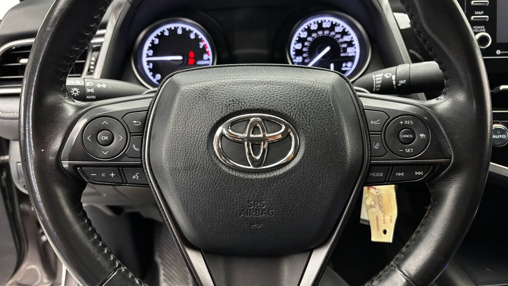 Used 2024 Toyota Camry SE FWD image 19