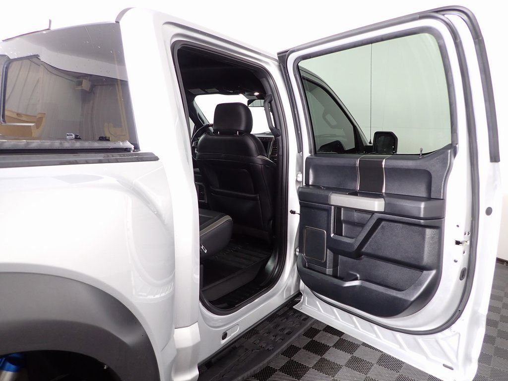 Used 2018 Ford F150 Raptor w/ Equipment Group 802A Luxury image 41