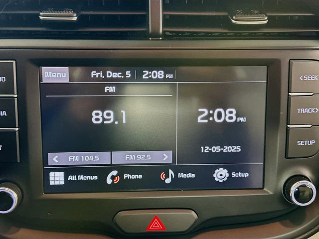 Used 2025 Kia Soul LX w/ LX Technology Package image 15