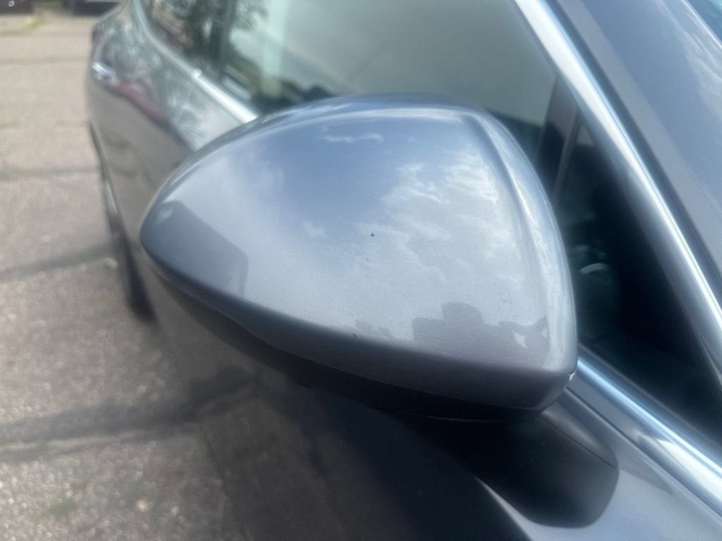 Used 2021 Buick Envision Avenir AWD/4WD image 17