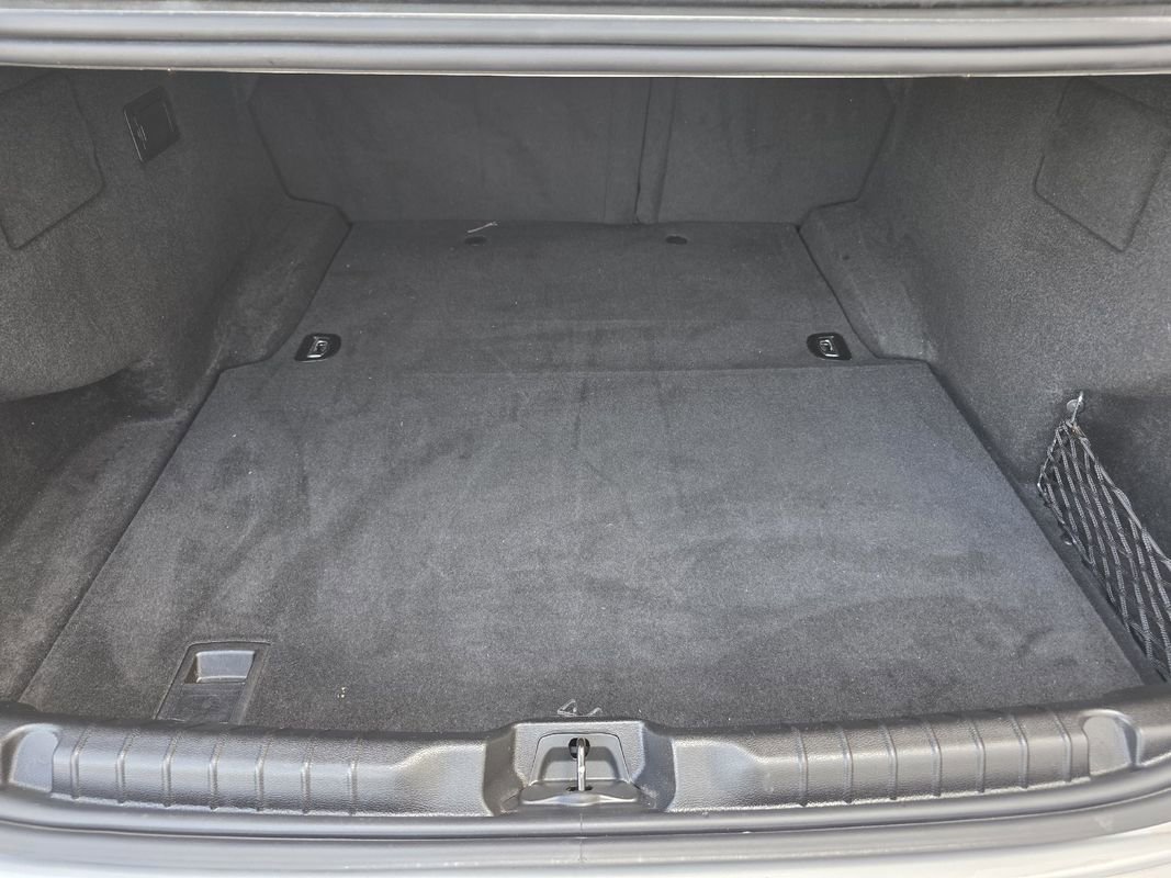 Used 2017 Maserati Ghibli RWD image 33