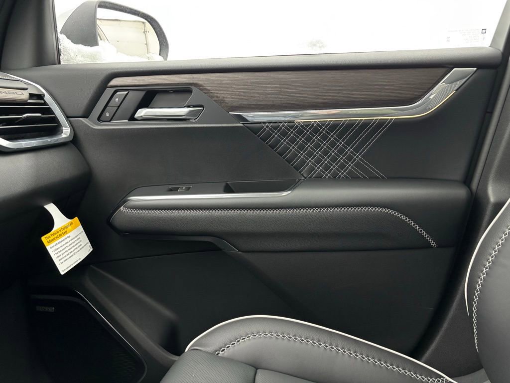 New 2026 GMC Acadia Denali w/ Super Cruise Package image 49