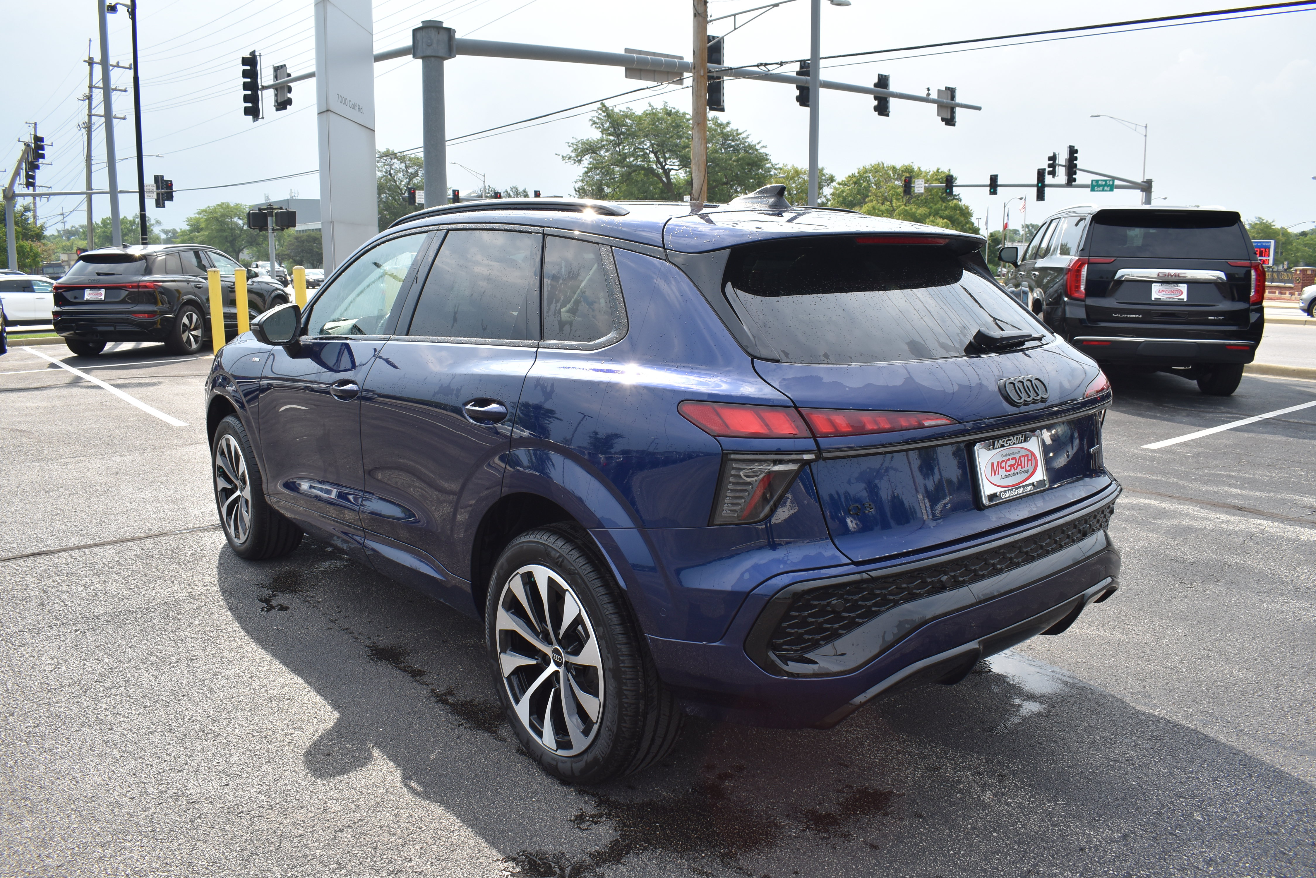 New 2026 Audi Q3 quattro 2.0T AWD/4WD image 5