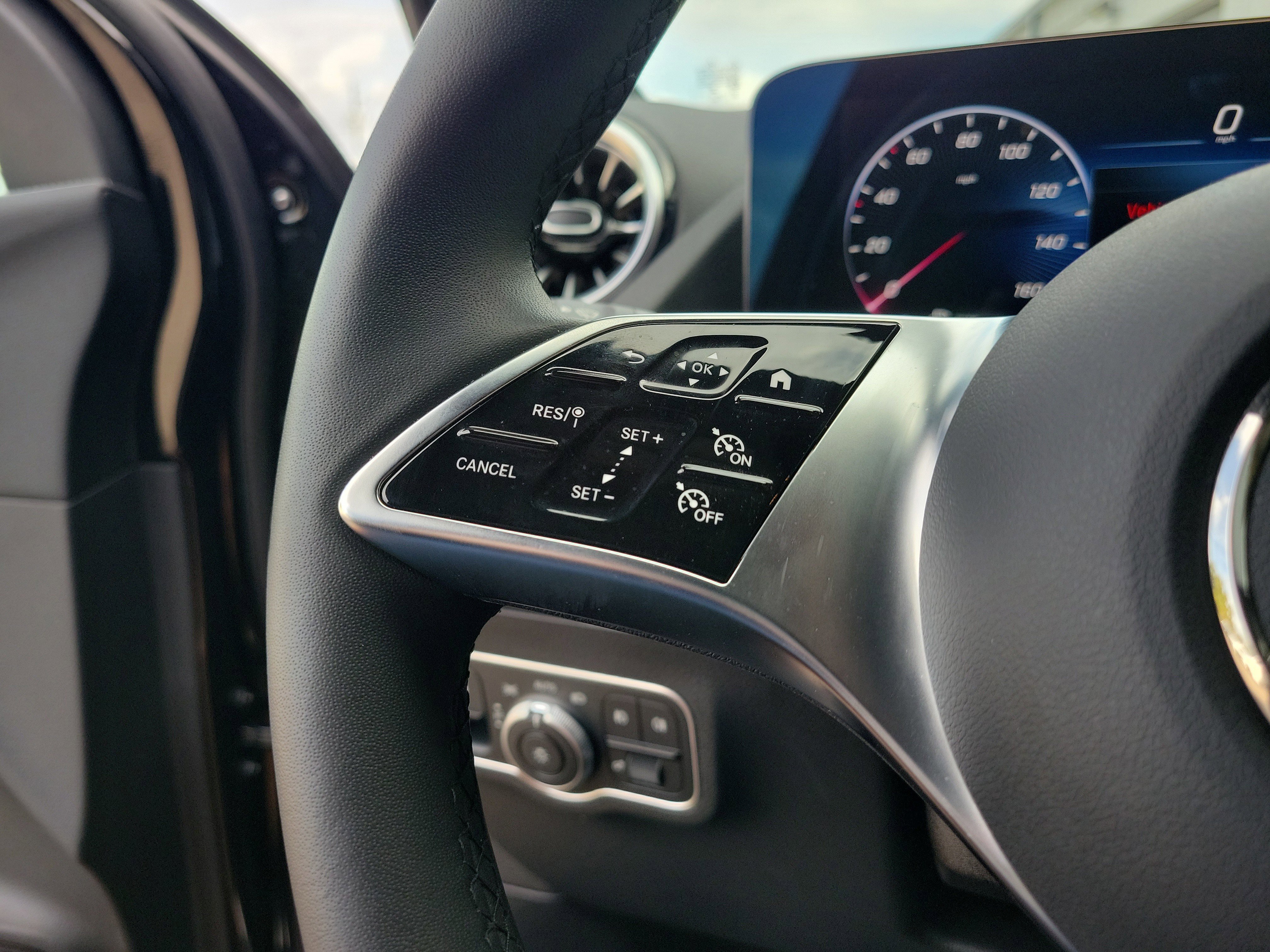 Certified 2026 Mercedes-Benz GLA 250 image 29