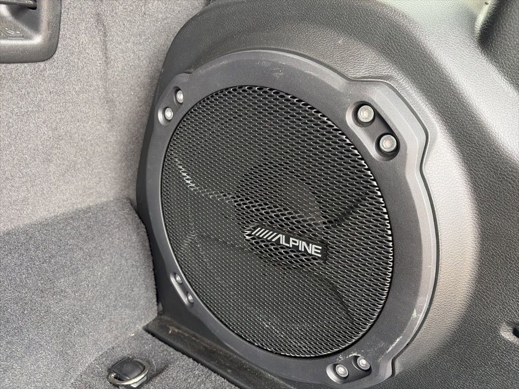 Used 2023 Jeep Wrangler Unlimited w/ 8.4" Radio Group AWD/4WD image 10