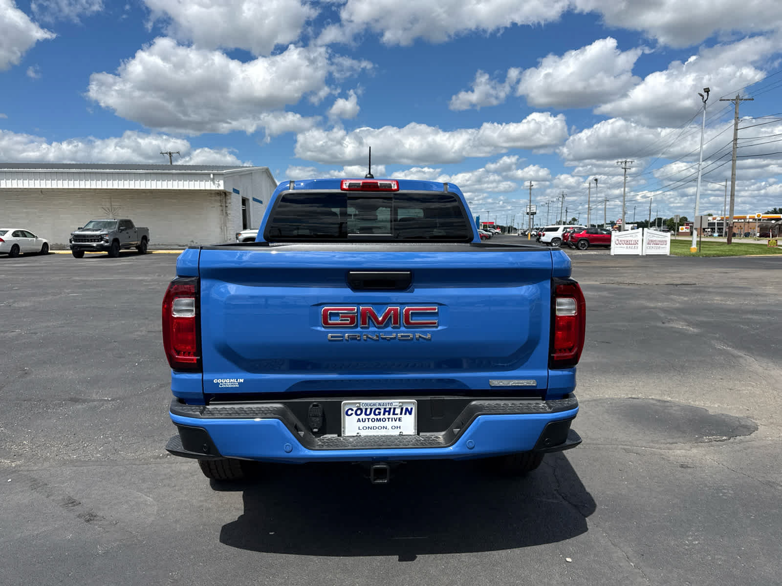 New 2026 GMC Canyon Elevation RWD image 4