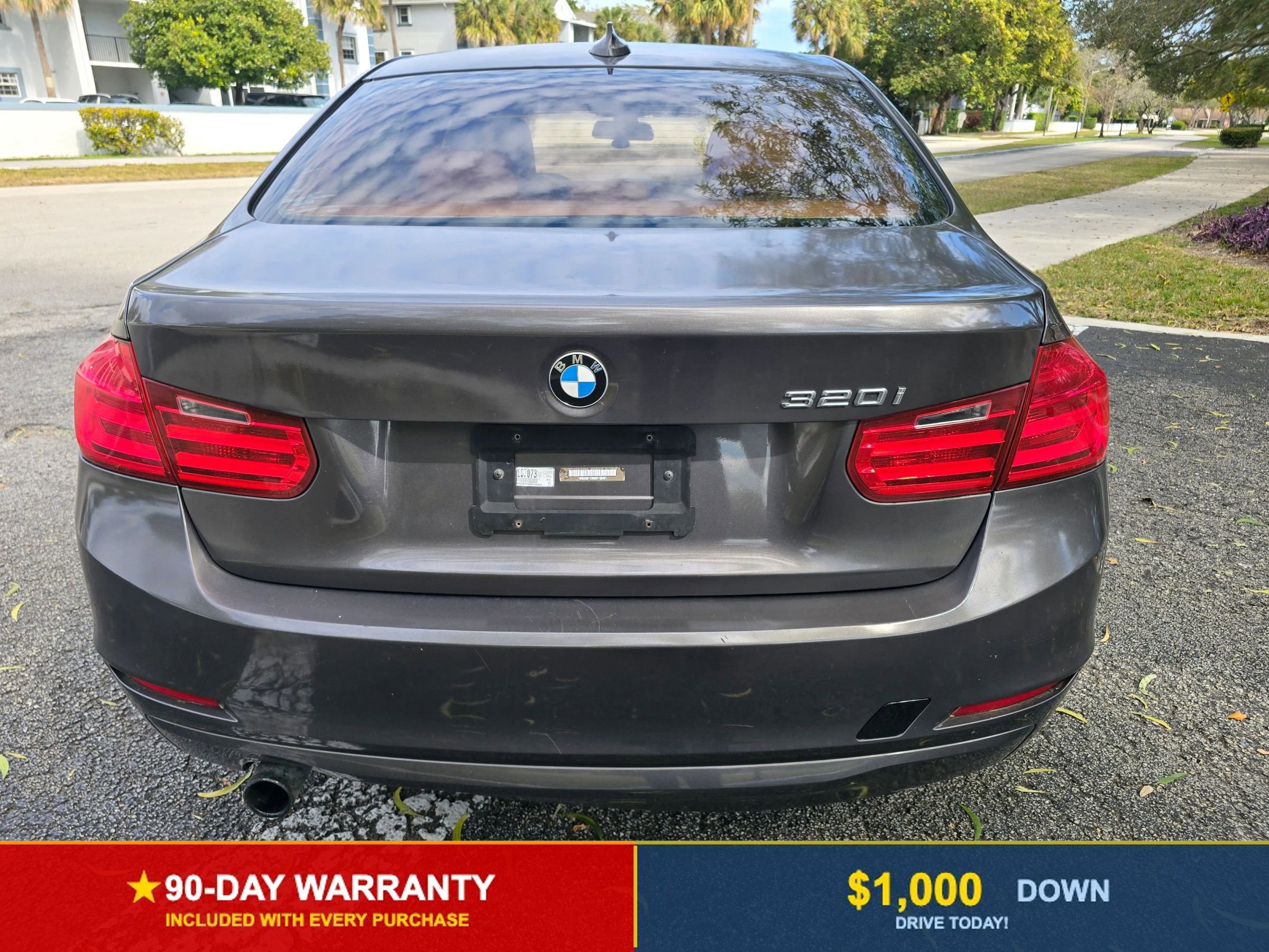 Used 2014 BMW 320i Sedan image 6