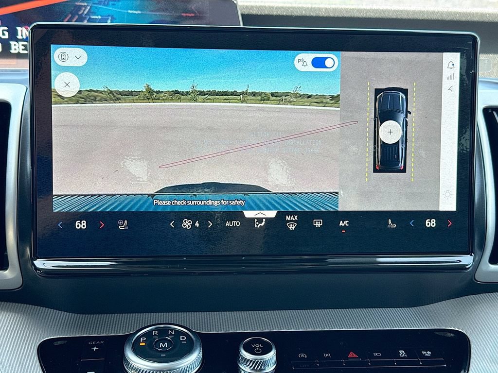 New 2026 Ford Expedition Active RWD image 14