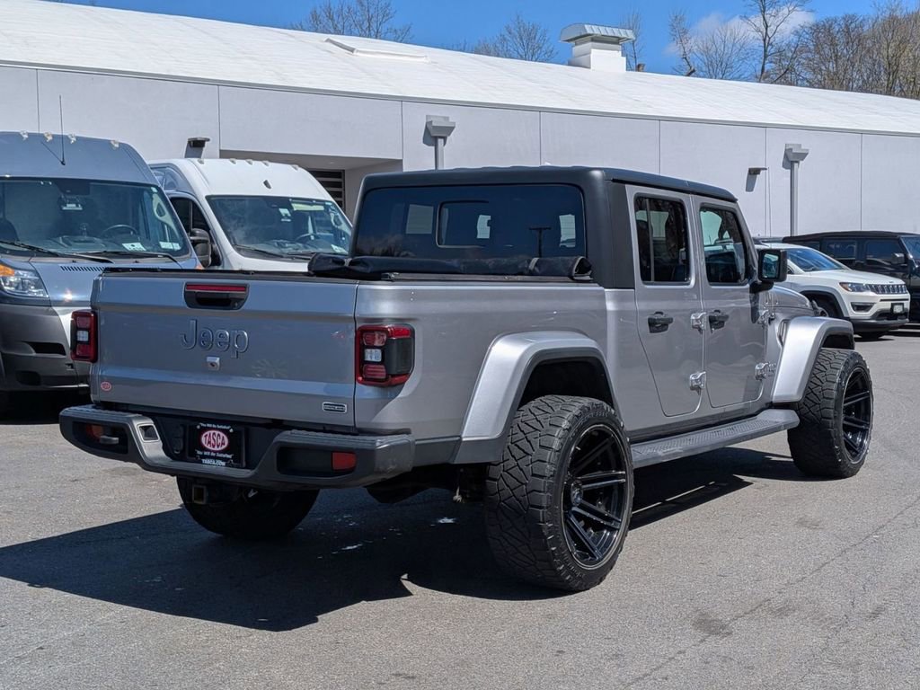 Used 2020 Jeep Gladiator Overland AWD/4WD image 3
