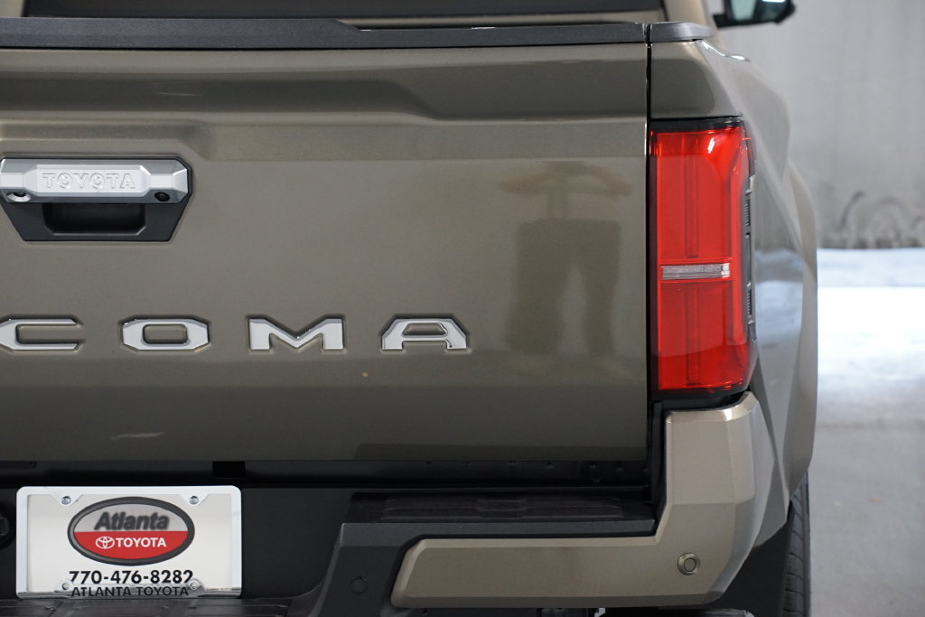 New 2026 Toyota Tacoma Limited AWD/4WD image 11