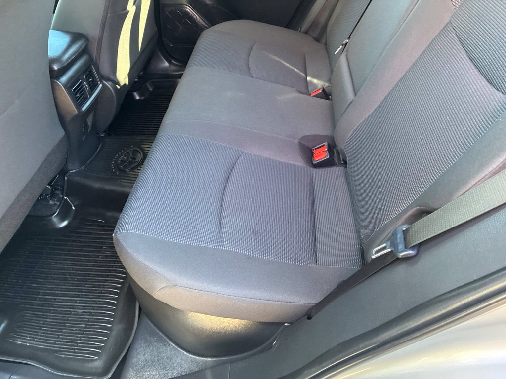 Used 2024 Toyota RAV4 LE AWD/4WD image 77