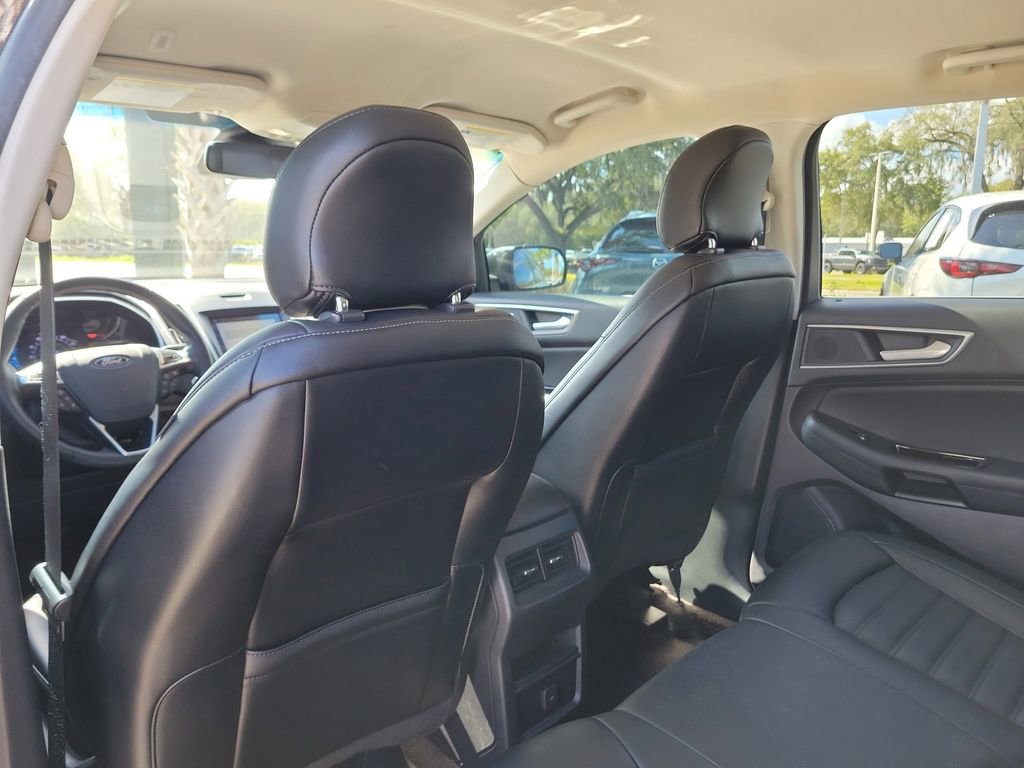 Used 2019 Ford Edge SEL w/ Equipment Group 201A image 11