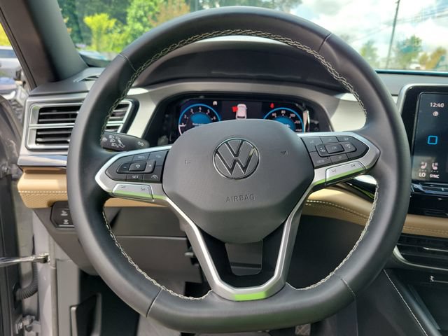 Used 2024 Volkswagen Atlas Cross Sport SE FWD image 36