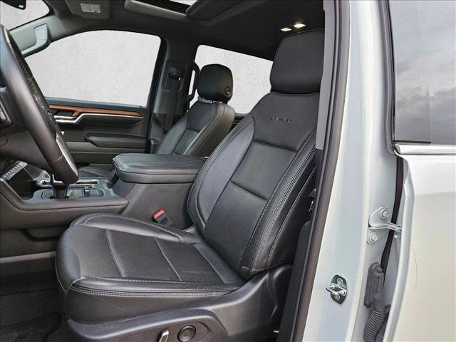 Used 2023 GMC Sierra 1500 Denali AWD/4WD image 17