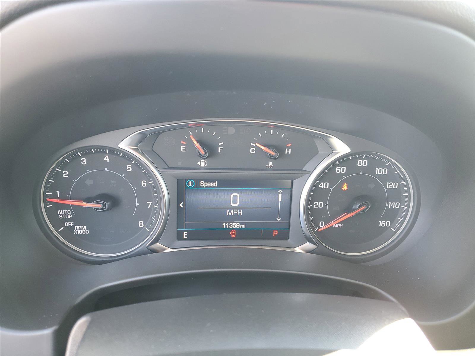 Used 2024 GMC Terrain SLE w/ Driver Convenience Package image 26