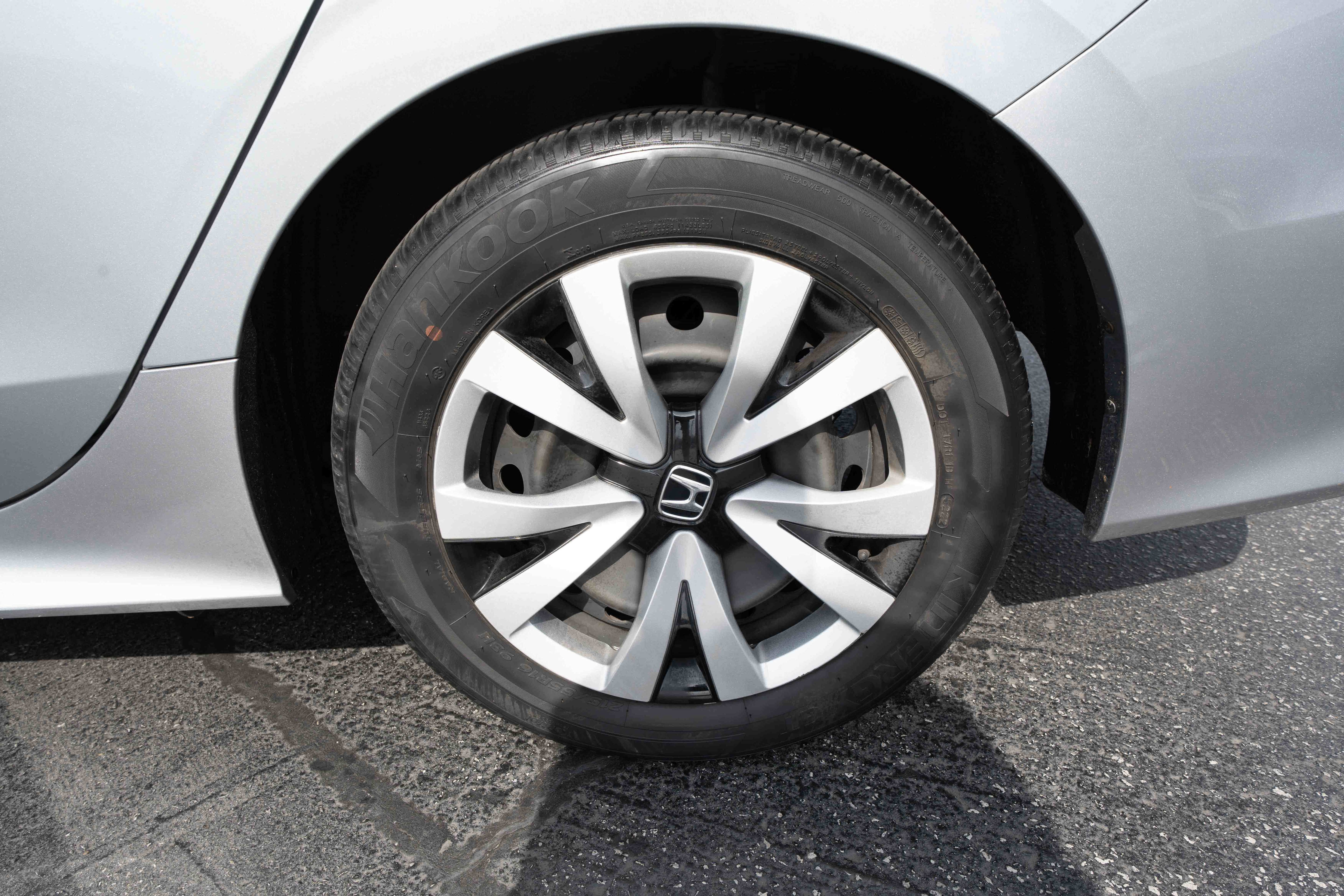 Used 2023 Honda Civic LX image 28