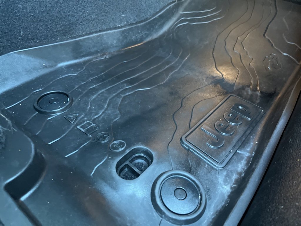 Used 2023 Jeep Wrangler Unlimited Rubicon image 46