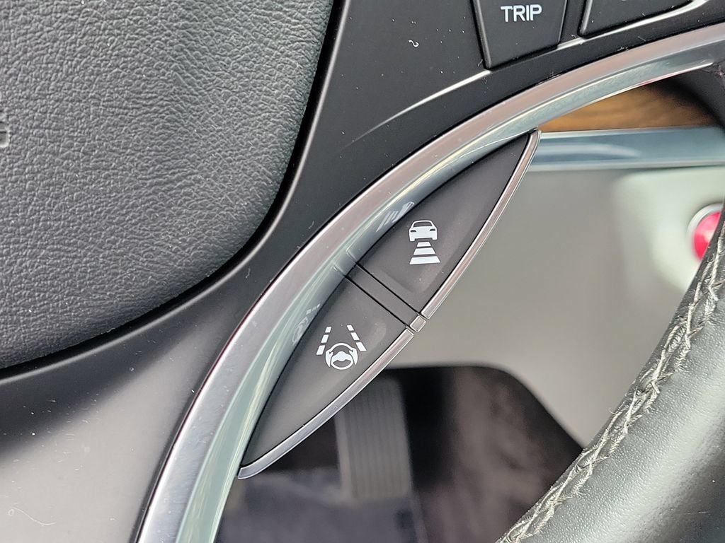 Used 2020 Acura MDX w/ Technology Package FWD image 32