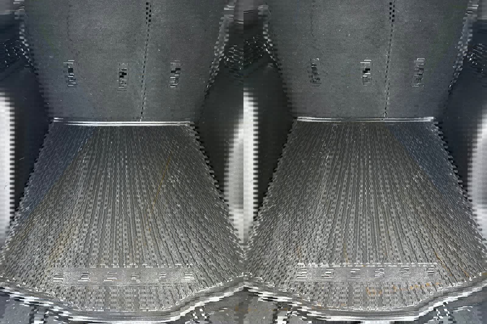 Certified 2022 Ford Escape Titanium w/ Titanium Premium Package image 15