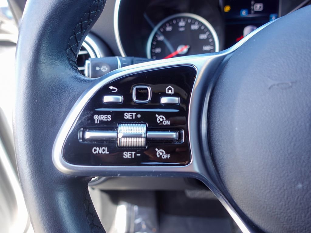 Used 2020 Mercedes-Benz C 300 Sedan image 13
