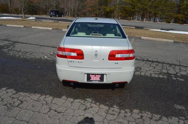 Used 2008 Lincoln MKZ image 10
