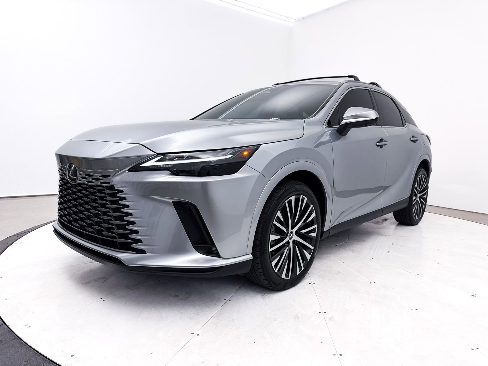 Used 2023 Lexus RX 350 Premium Plus w/ Cold Area Package image 16