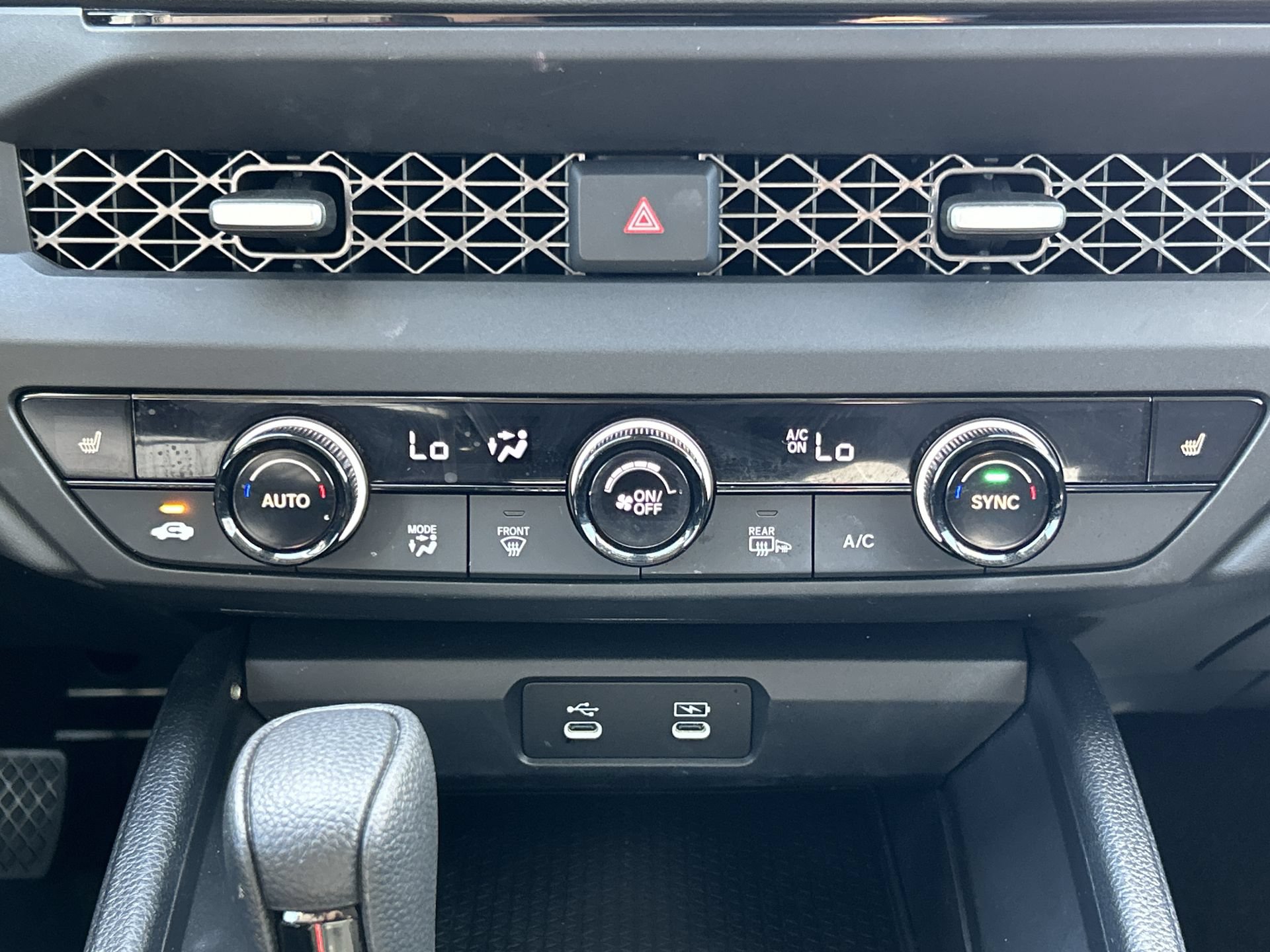 Certified 2025 Honda Accord SE image 17