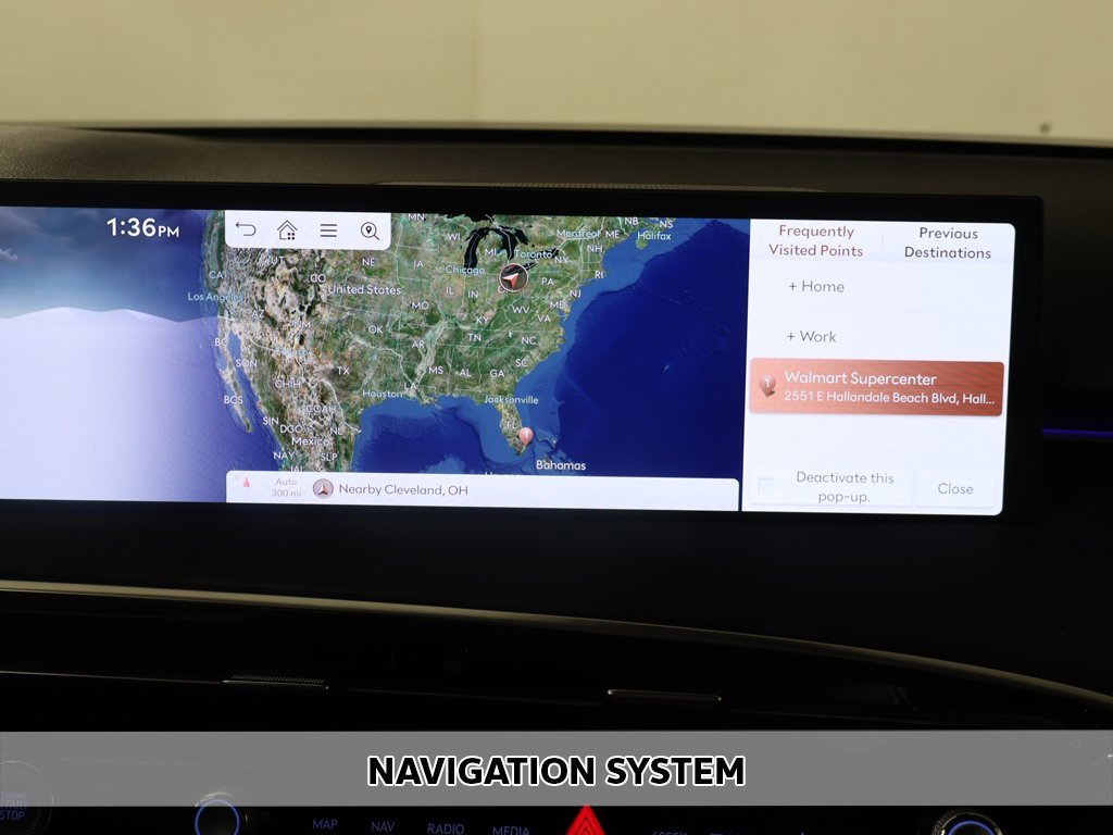 Used 2026 Genesis GV70 2.5T Select image 3