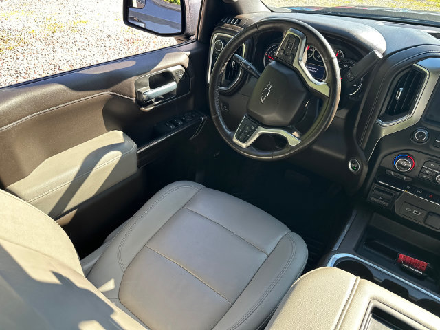 Used 2021 Chevrolet Silverado 1500 RST w/ Convenience Package II AWD/4WD image 19