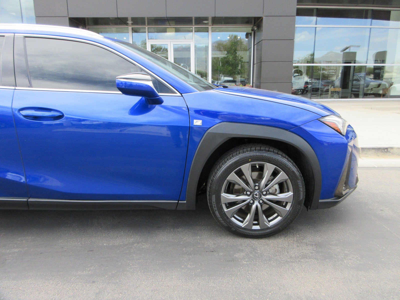 Used 2021 Lexus UX 250h F Sport w/ F Sport Premium Package AWD/4WD image 14