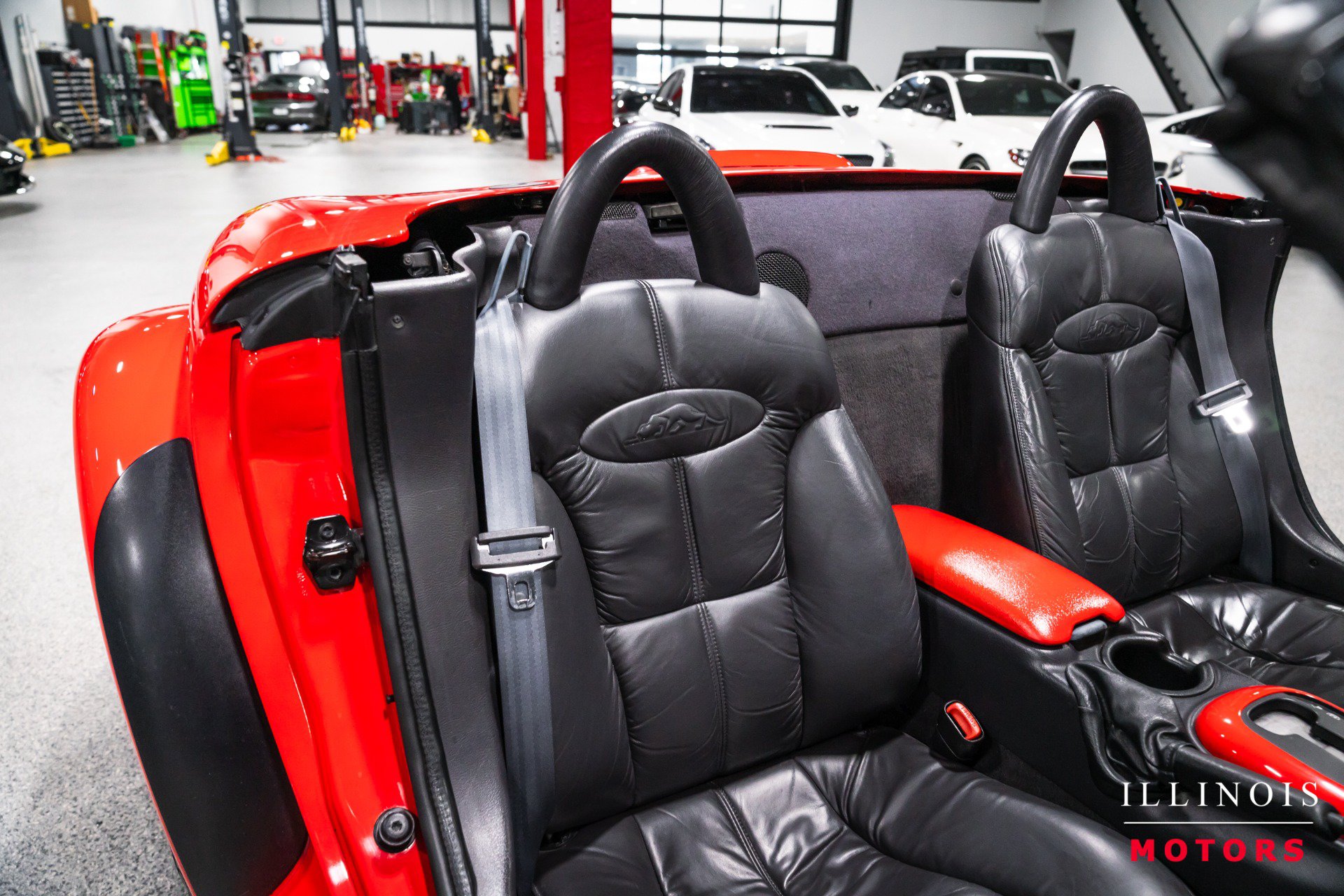 Used 1999 Plymouth Prowler RWD image 28