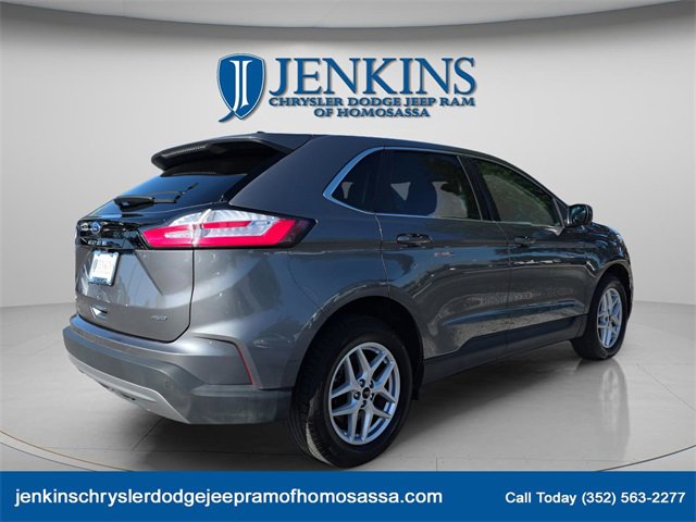 Used 2024 Ford Edge SEL image 3