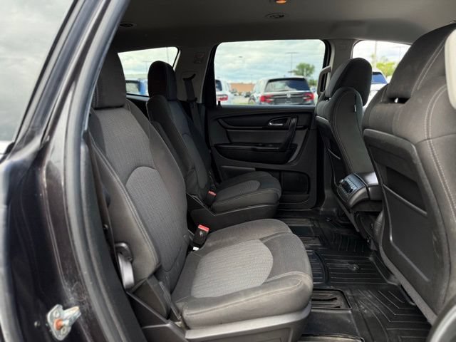 Used 2017 Chevrolet Traverse LT AWD/4WD image 18
