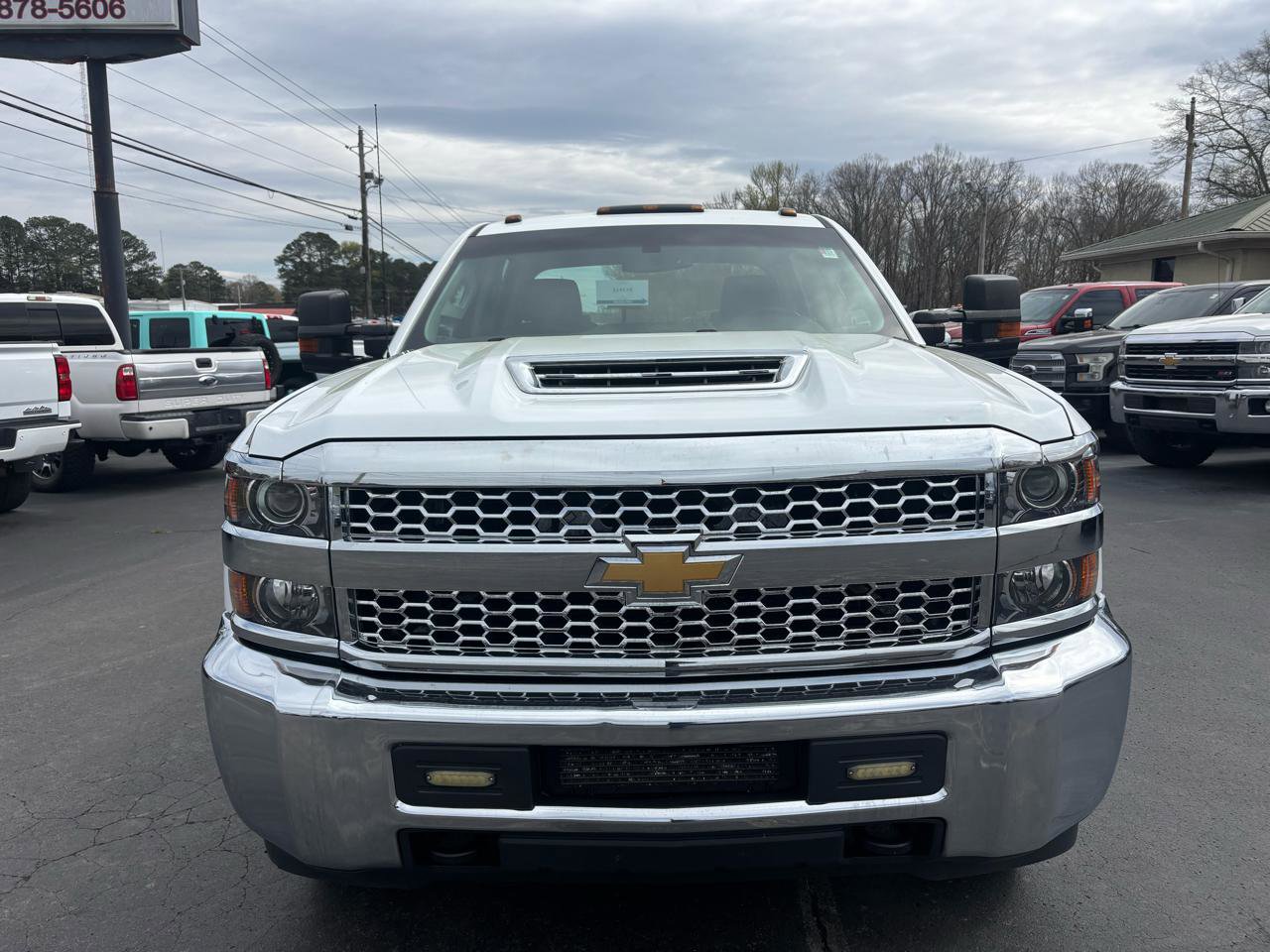 Used 2019 Chevrolet Silverado 3500 W/T w/ WT Convenience Package image 2