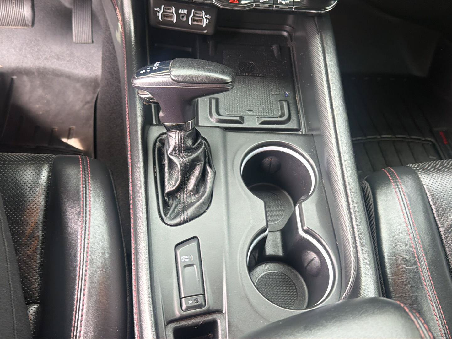 Used 2021 Dodge Durango R/T w/ Blacktop Package AWD/4WD image 28