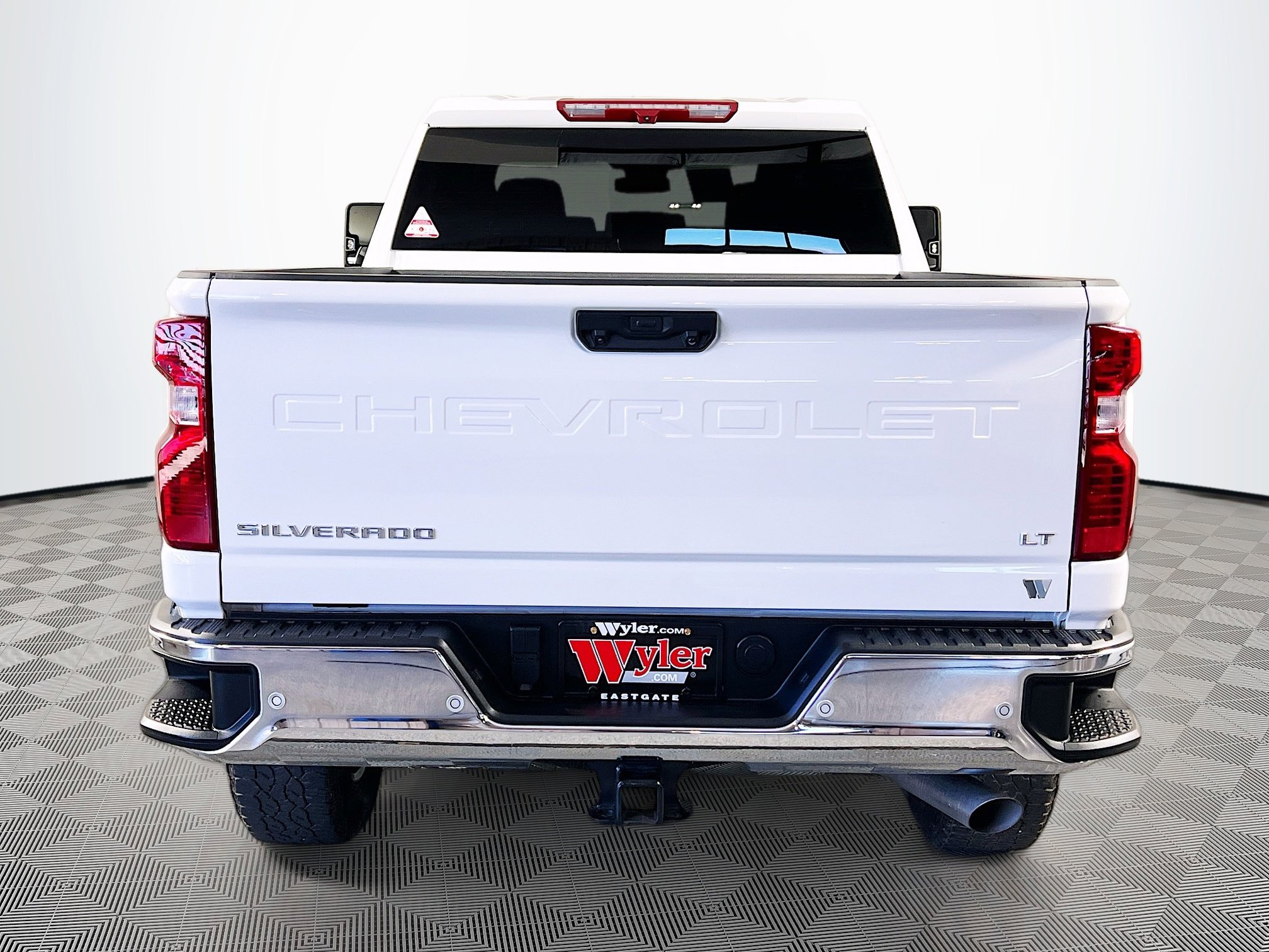 Used 2025 Chevrolet Silverado 2500 LT w/ Safety Package image 27