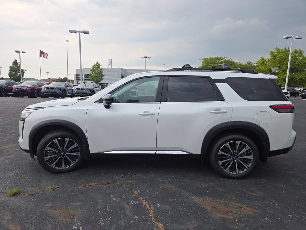 New 2026 Nissan Pathfinder Platinum AWD/4WD image 24