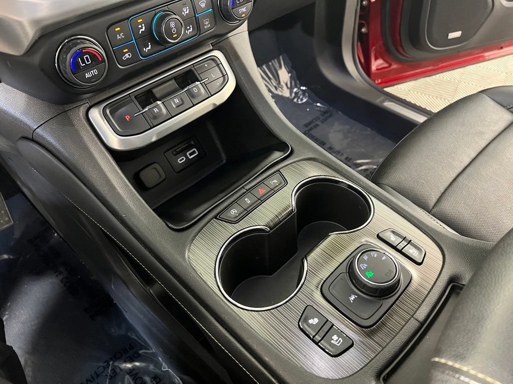 Used 2021 GMC Acadia SLT w/ Preferred Package AWD/4WD image 32