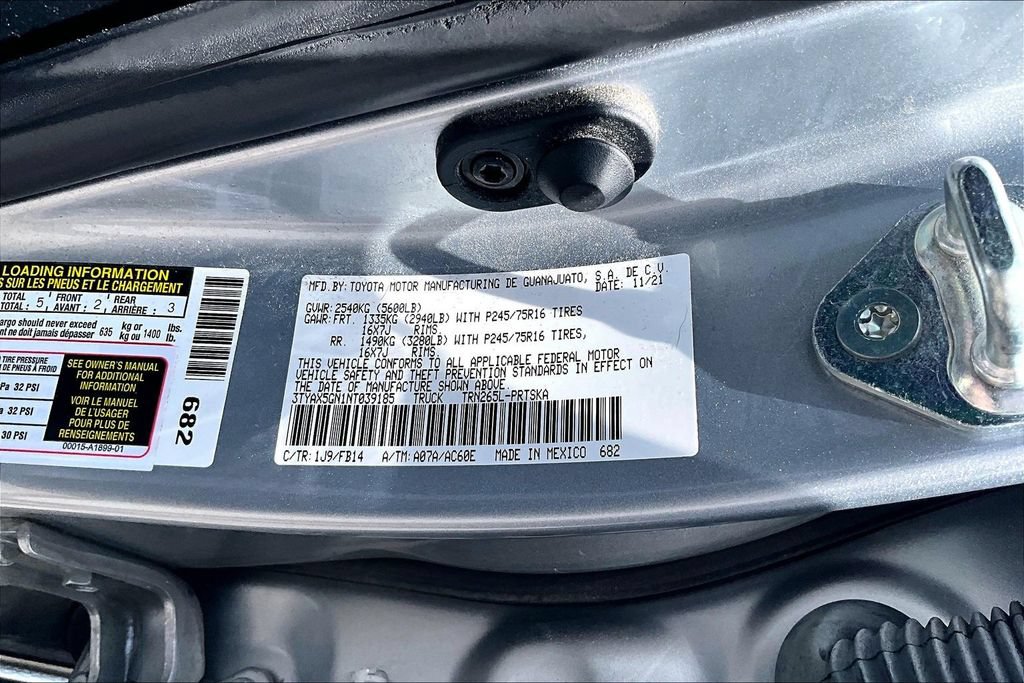 Used 2022 Toyota Tacoma SR w/ SR Convenience Package RWD image 6