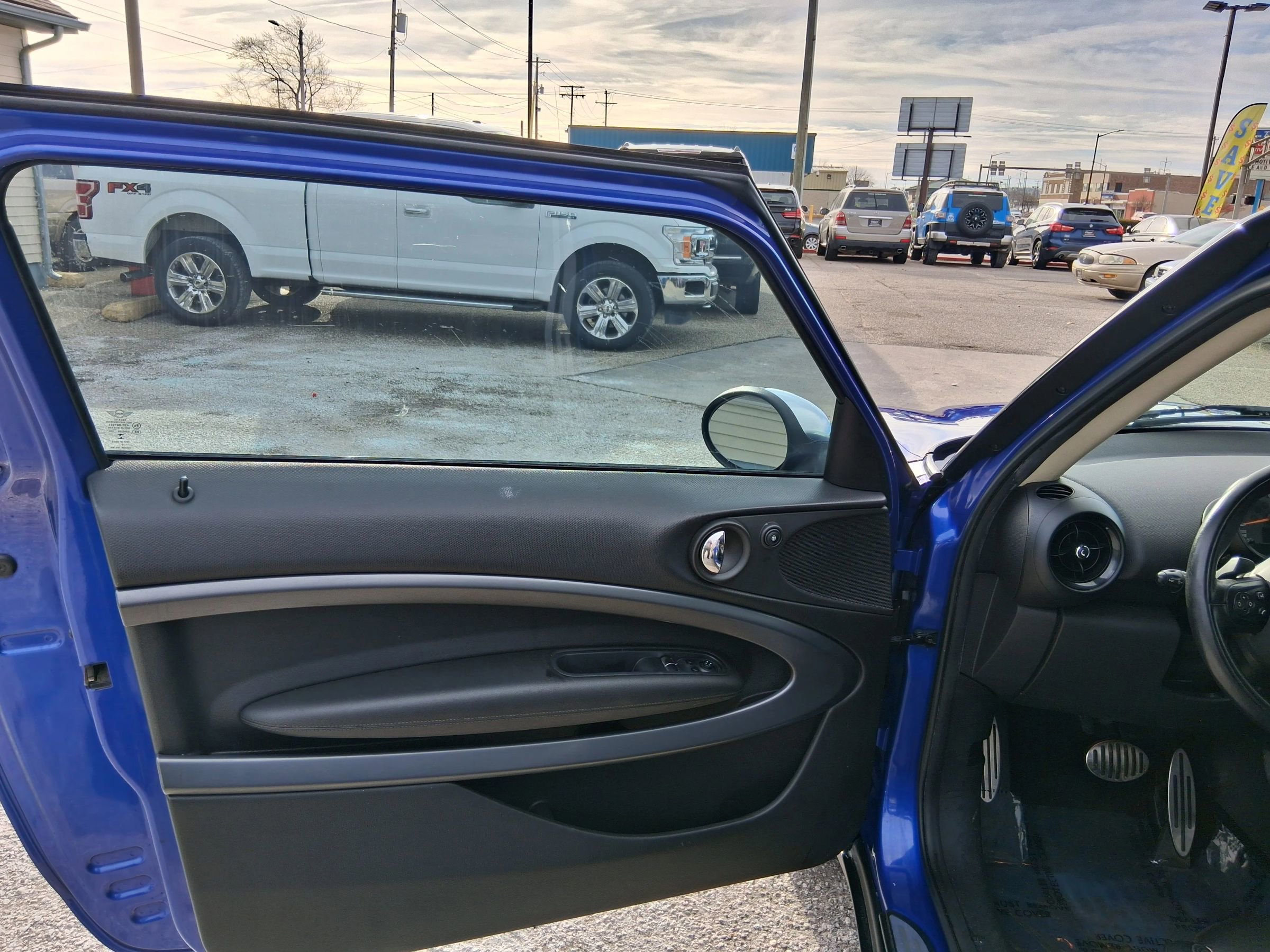 Used 2015 MINI Cooper Paceman S image 13