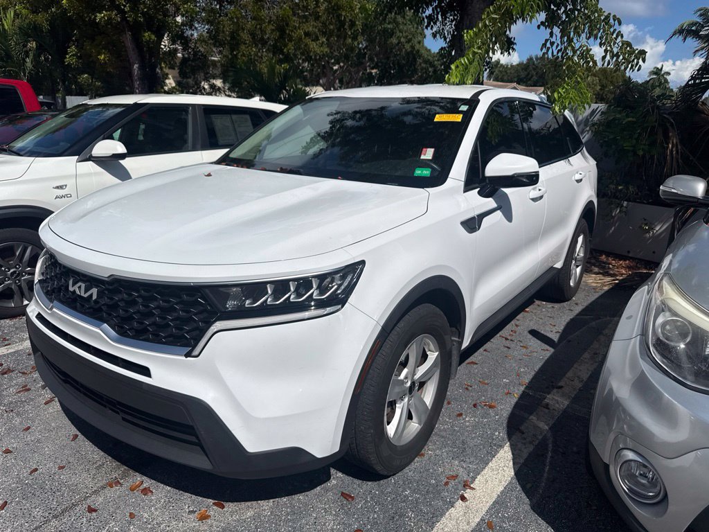 Used 2022 Kia Sorento LX FWD image 1