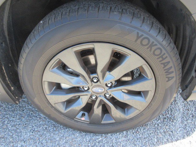 Used 2023 Subaru Outback Onyx Edition XT AWD/4WD image 9
