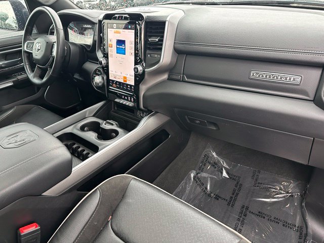 Used 2023 RAM 1500 Laramie AWD/4WD image 10